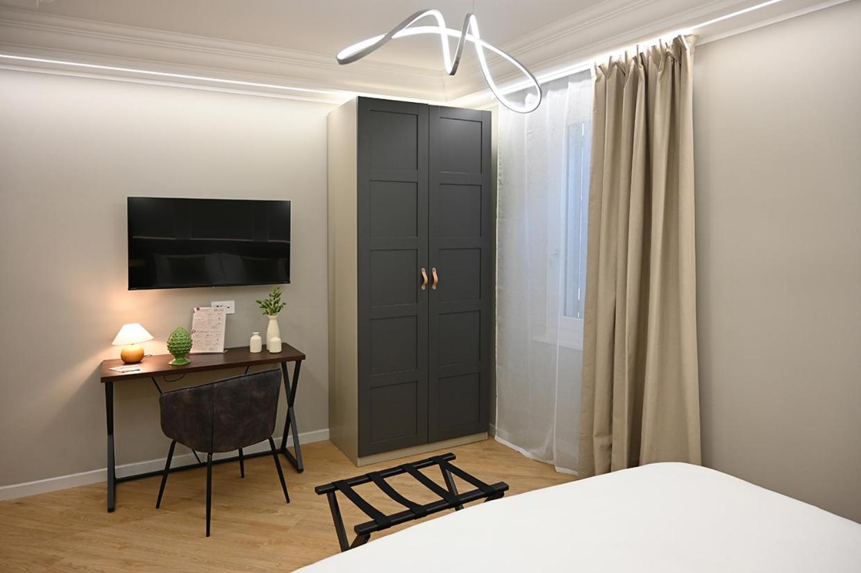 Mom Apartment Rooms&Suites Тиволи Экстерьер фото