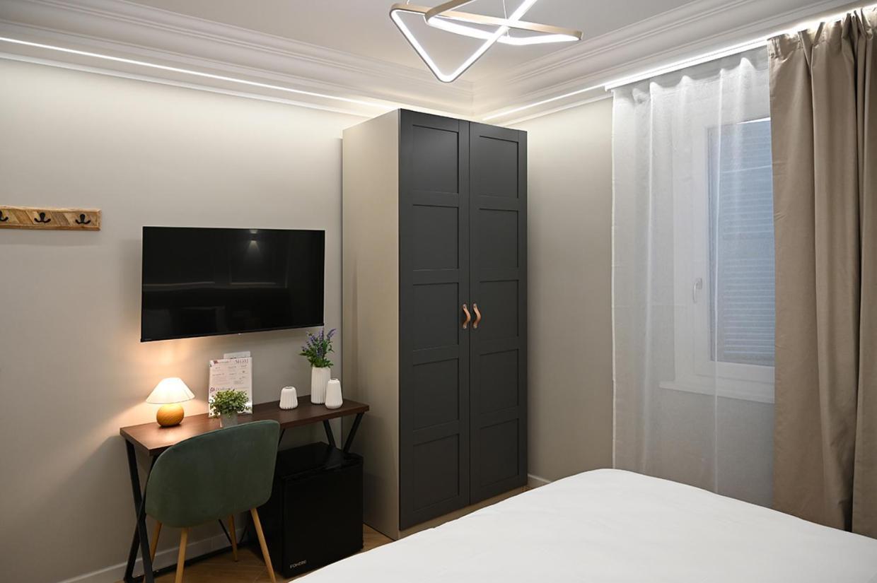 Mom Apartment Rooms&Suites Тиволи Экстерьер фото