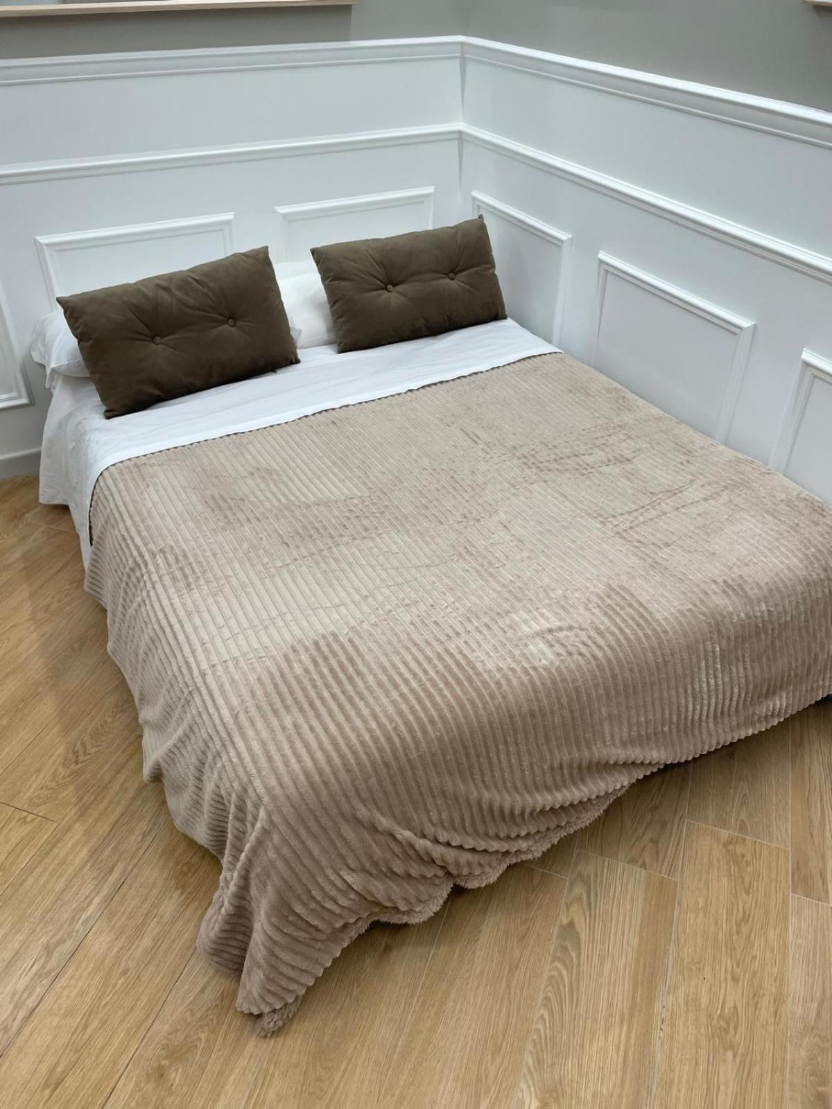Mom Apartment Rooms&Suites Тиволи Экстерьер фото